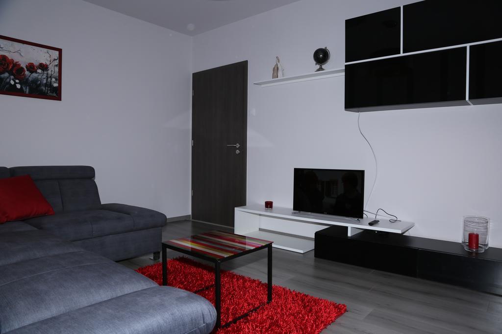 Szofi Apartman Hajdúszoboszló Εξωτερικό φωτογραφία