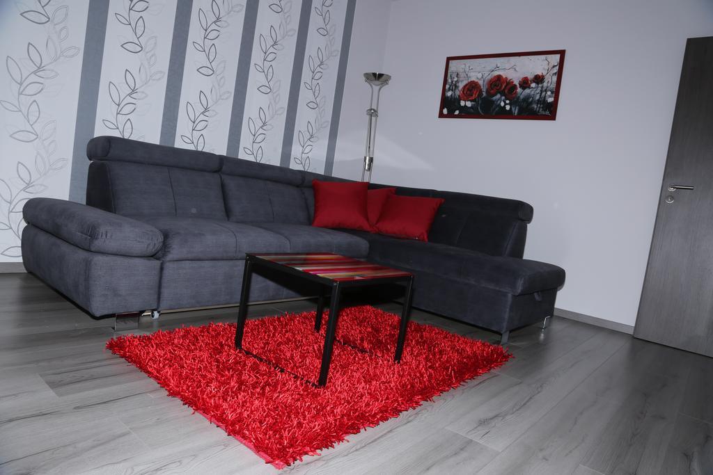 Szofi Apartman Hajdúszoboszló Εξωτερικό φωτογραφία