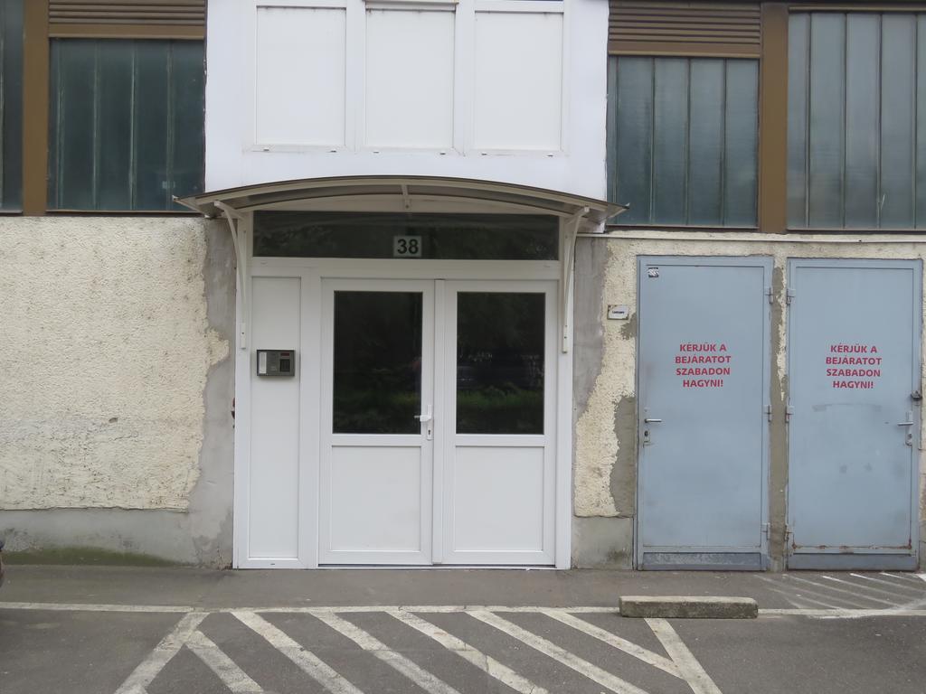 Szofi Apartman Hajdúszoboszló Εξωτερικό φωτογραφία